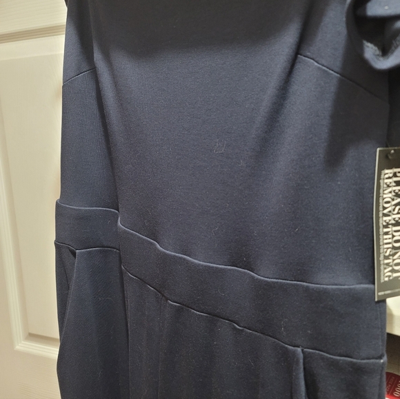 NWT New York & Company Medium Navy Blue Business to Evening Jumper - Picture 10 of 10